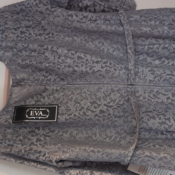 Gray Lace Robe - Picture 5 of 5